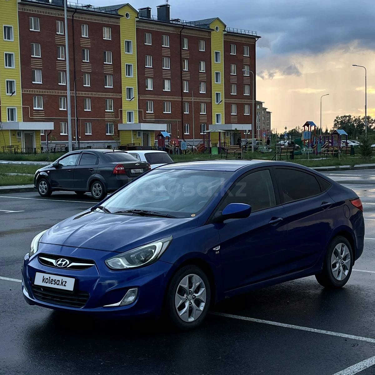 Hyundai Accent 2012 г.