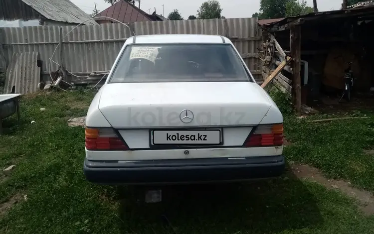 Mercedes-Benz E 200 1989 года за 650 000 тг. в Сарканд