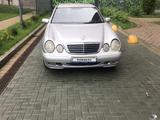 Mercedes-Benz E 200 2002 годаүшін3 750 000 тг. в Алматы – фото 4