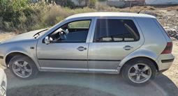 Volkswagen Golf 2002 годаүшін1 350 000 тг. в Атырау – фото 4