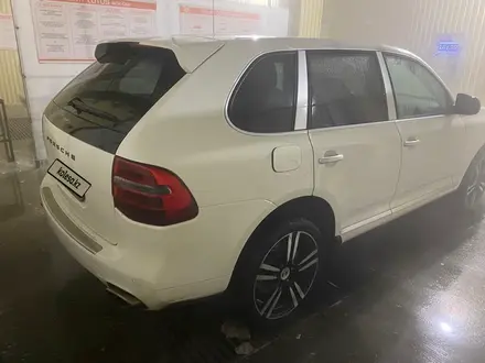 Porsche Cayenne 2007 года за 8 000 000 тг. в Актобе – фото 6