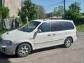 Kia Carnival 2002 года за 1 700 000 тг. в Алматы – фото 6