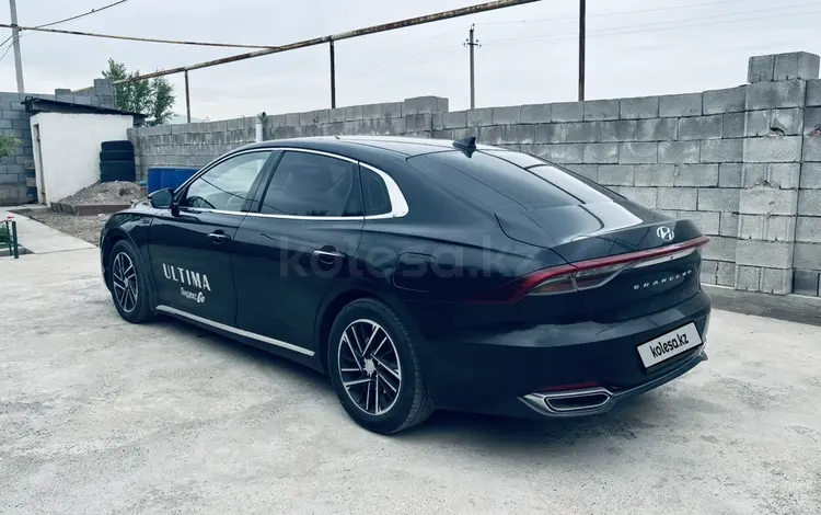 Hyundai Grandeur 2022 года за 12 200 000 тг. в Алматы