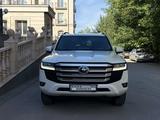 Toyota Land Cruiser 2021 года за 46 000 000 тг. в Караганда – фото 2