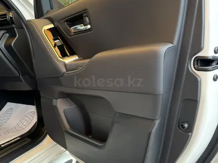 Toyota Land Cruiser 2021 года за 46 000 000 тг. в Караганда – фото 13