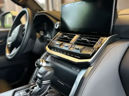 Toyota Land Cruiser 2021 года за 46 000 000 тг. в Караганда – фото 16