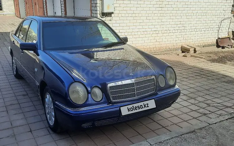 Mercedes-Benz E 230 1995 года за 2 500 000 тг. в Астана