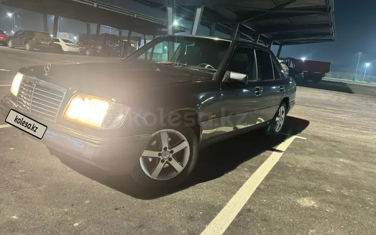 Mercedes-Benz E 220 1993 годаүшін1 400 000 тг. в Шымкент