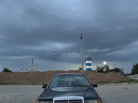 Mercedes-Benz E 200 1993 года за 1 250 000 тг. в Шымкент – фото 3
