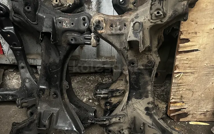 Передняя балка Toyota RAV 4 за 45 000 тг. в Алматы