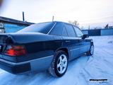 Mercedes-Benz E 200 1993 года за 2 200 000 тг. в Экибастуз – фото 3