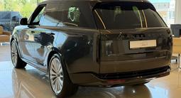 Land Rover Range Rover Autobiography 2026 года за 121 418 000 тг. в Усть-Каменогорск – фото 2