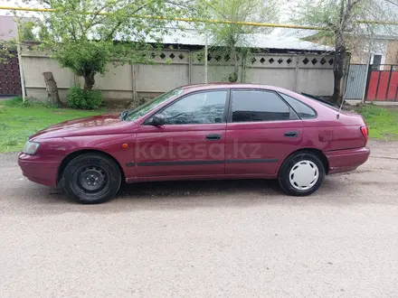 Toyota Carina E 1995 годаүшін2 800 000 тг. в Алматы – фото 2