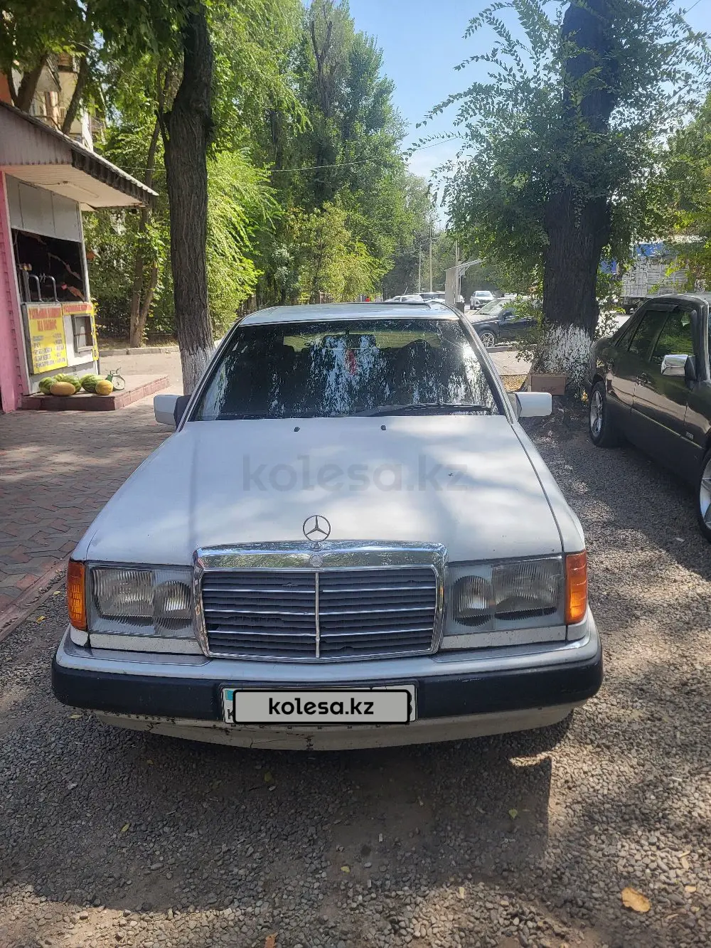 Mercedes-Benz E-Class, 1992