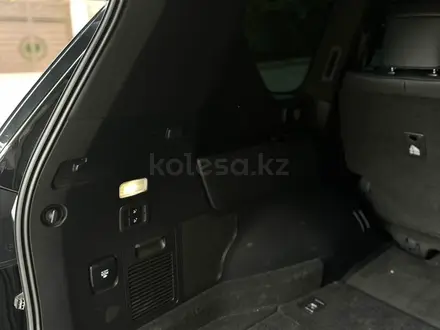 Lexus LX 600 2025 года за 83 500 000 тг. в Алматы – фото 24