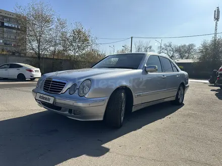 Mercedes-Benz E 320 2000 годаүшін5 950 000 тг. в Алматы – фото 3