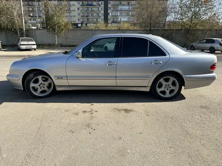 Mercedes-Benz E 320 2000 годаүшін5 950 000 тг. в Алматы – фото 4