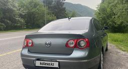 Volkswagen Passat 2006 годаүшін3 999 990 тг. в Алматы – фото 4