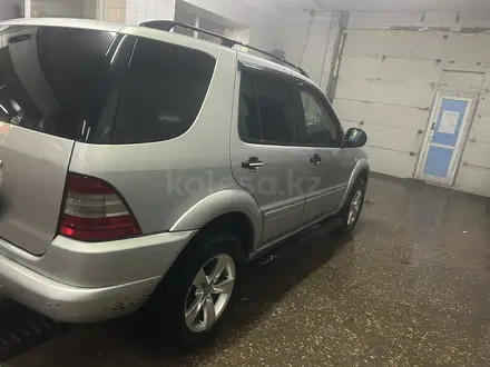 Mercedes-Benz ML 320 1998 года за 4 000 000 тг. в Астана – фото 23