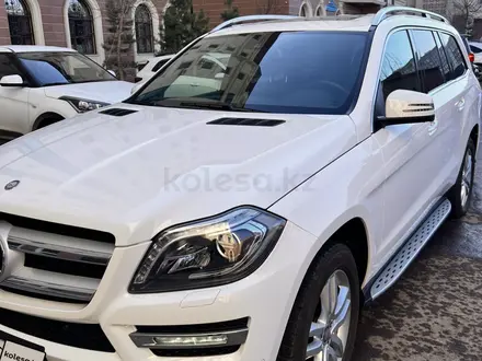 Mercedes-Benz GL 400 2014 года за 24 000 000 тг. в Астана