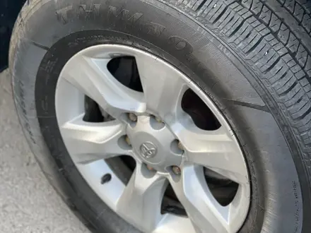 Toyota Land Cruiser Prado 2010 года за 13 500 000 тг. в Астана – фото 14