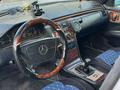 Mercedes-Benz E 230 1995 года за 2 300 000 тг. в Астана – фото 6