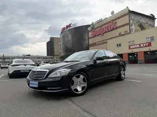 Mercedes-Benz S-Class, 2009