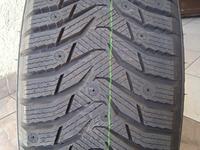 KUMHO 235/55 R17 99H WI31 шипованные за 30 000 тг. в Алматы