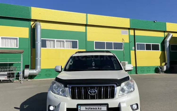 Toyota Land Cruiser Prado 2012 года за 14 600 000 тг. в Актобе