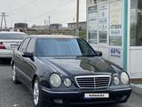 Mercedes-Benz E 280 1999 годаүшін5 000 000 тг. в Тараз