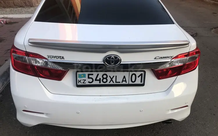 Спойлер на Camry 50 серебристый фирменный Тайвань за 15 000 тг. в Астана