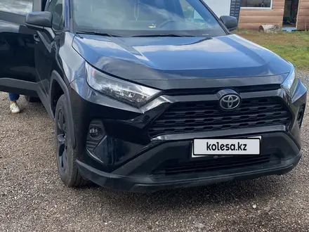 Toyota RAV4 2021 года за 15 000 000 тг. в Алматы – фото 2