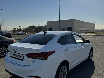 Hyundai Accent 2019 года за 7 000 000 тг. в Астана – фото 3