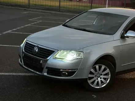 Volkswagen Passat 2005 года за 4 200 000 тг. в Алматы – фото 3