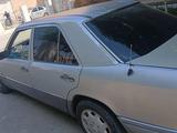 Mercedes-Benz E 280 1995 годаүшін1 900 000 тг. в Арысь – фото 3