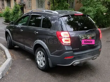 Chevrolet Captiva 2013 года за 8 000 000 тг. в Усть-Каменогорск – фото 2