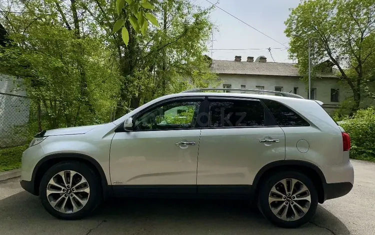 Kia Sorento 2014 годаfor11 200 000 тг. в Алматы