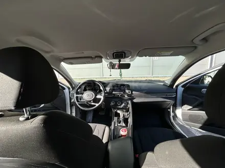 Hyundai Elantra 2022 года за 7 950 000 тг. в Астана – фото 14