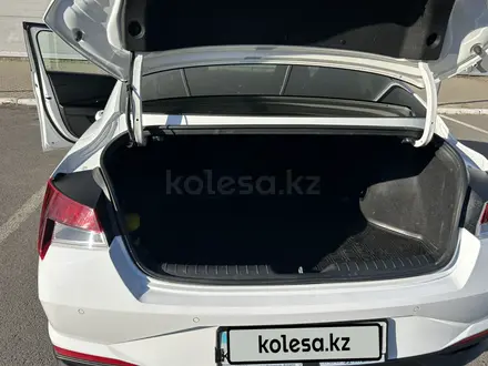 Hyundai Elantra 2022 года за 7 950 000 тг. в Астана – фото 16