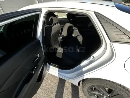 Hyundai Elantra 2022 года за 7 950 000 тг. в Астана – фото 20