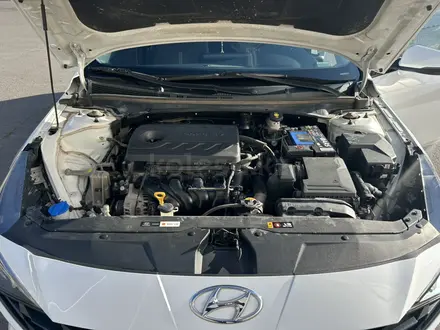 Hyundai Elantra 2022 года за 7 950 000 тг. в Астана – фото 37