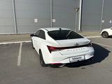Hyundai Elantra 2022 годаүшін7 950 000 тг. в Астана – фото 4