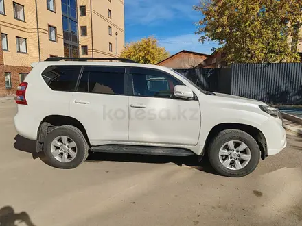 Toyota Land Cruiser Prado 2015 года за 18 200 000 тг. в Кокшетау – фото 3