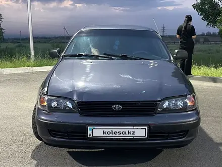 Toyota Carina E 1995 года за 1 400 000 тг. в Алматы