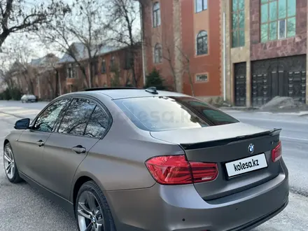 BMW 330 2017 года за 15 000 000 тг. в Шымкент – фото 12