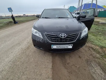 Toyota Camry 2008 года за 5 000 000 тг. в Уральск – фото 3