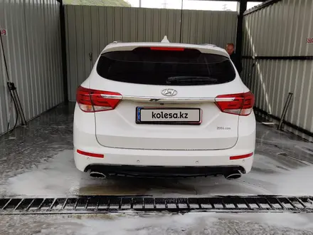 Hyundai i40 2018 года за 5 000 000 тг. в Астана – фото 3