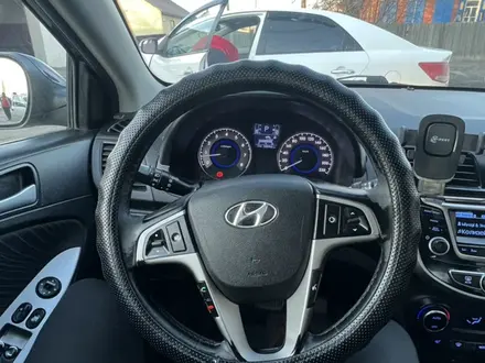 Hyundai Accent 2015 года за 6 000 000 тг. в Семей – фото 2