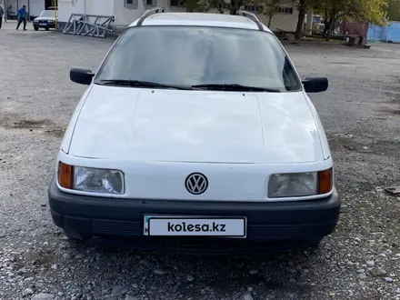 Volkswagen Passat 1993 года за 1 550 000 тг. в Шымкент – фото 2