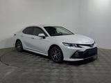 Toyota Camry 2022 года за 15 500 000 тг. в Алматы – фото 3